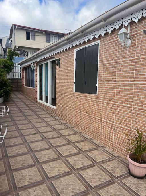 La Villa Creole - Location Saisonniere ซีลาโอส ภายนอก รูปภาพ